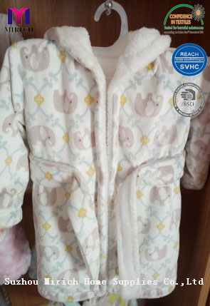 Super Soft Flannel Sweet Baby Robes Hooded Baby Robe