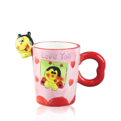 3d bee pattern ceramic Hand Painting Mugs for Valentines Gift