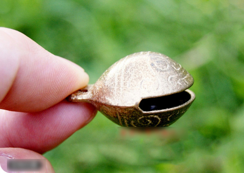 Pet Ancient Copper Bells