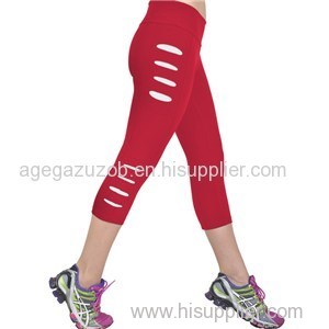 Slash Leg Capri Leggings In Red