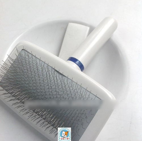 Plastic Handle Pet Brush