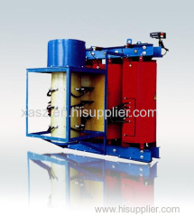 On-voltage regulating dry type transformer