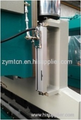 European type hydraulic press brake