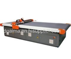 CNC CUTTING MACHINE WITH CONVEYOR