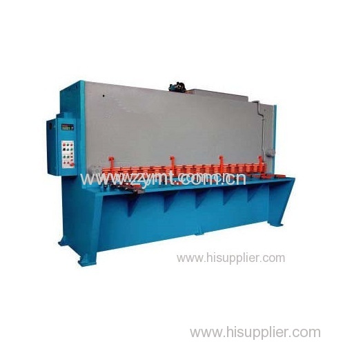 Hydraulic guillotion shearing machine