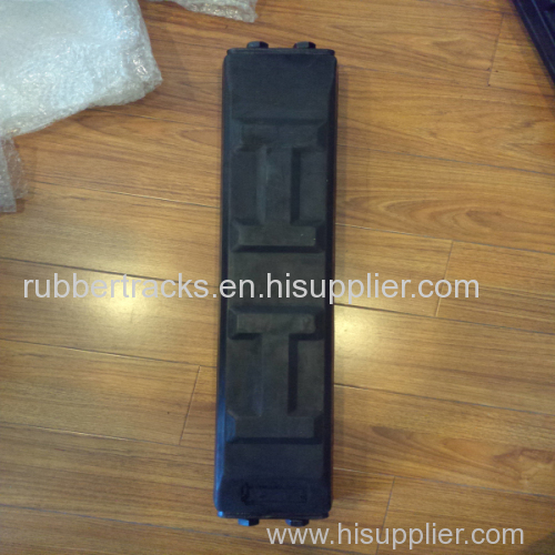 700mm Clip-on Type Rubber Pad for Volvo Ec240blc Excavator