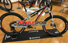 2017 Scott Genius LT 720 Plus Mountain Bike