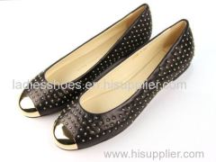 brand new design of lady flat shoes with created flower decoration and shiny outsole