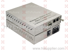 1 Fiber Port and 2 RJ45 Port 10M/100M Industrial Fiber Media Converter