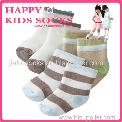 Bulk Wholesale Terry Towelling Socks With New Design Baby Socks