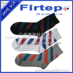 OEM Service Wholesale Custom Cotton Logo Men Cheap Sport Socks