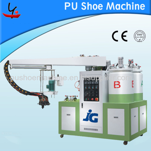 Safety Shoe sole by PU Shoe Making Machine