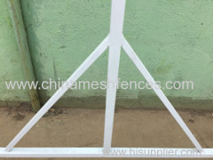 White powder coated portable crowd control barrier and pedestrian metal barrier