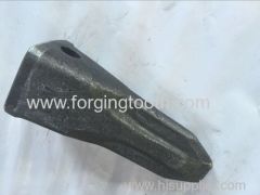 Rock chisel bucket teeth