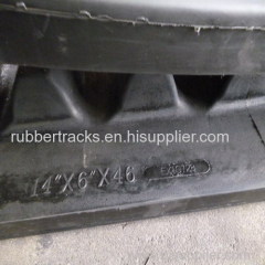 Widely Used Blaw Knox PF4410 Asphalt Paver Rubber Track