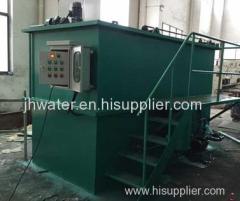 Dissolved air flotation device for tannery wastewater treatment plant