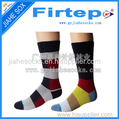 Custom Striped Patterned Mid Calf Men Socks