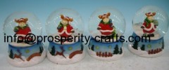 Polyresin Xmas Snowglobe / Waterglobe