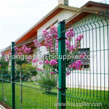 Welded wire mesh fence for garden