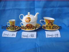 Porcelain Cup / Saucer / Teapot