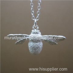 Golden Bee Vintage Silver Pendants Necklace Jewelry SSN008