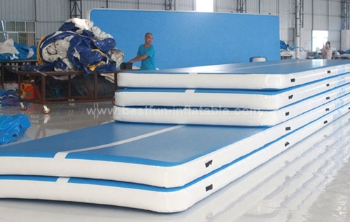 Inflatable running air floor track for gym