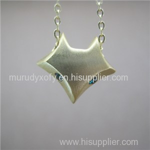 Golden Silver Fox Pendants Necklaces SSN002