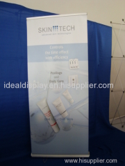 Smart roll up banner stand