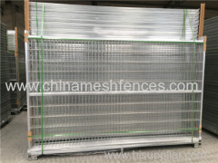 Hot sale metal weld type portable fence panel powder coated construction lattice fence Canada pipe mesh