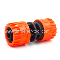 Plastic 3/4 inch Garden Water Pipe Repair Connector.