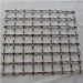 Woven wire mesh for screening minerals