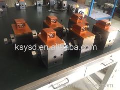 wire/cable extrusion die head