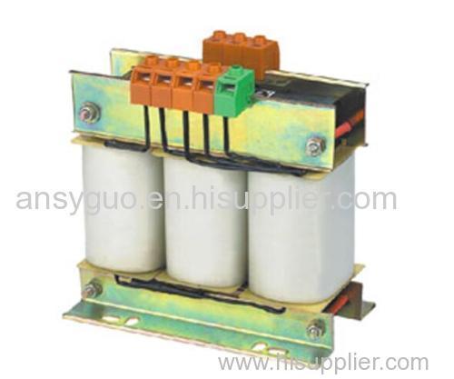 Three phase isolation transformer