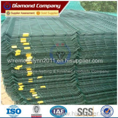 PVC Coating Triangle Welded Wire Mesh Fence