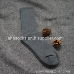 Custom Mid Calf Knitting Terry Cotton Sport Men Socks