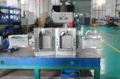 Die casting mould and mold design