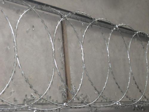 Galvanized Concertina Razor Wire High Security Razor for sale in kenya market
