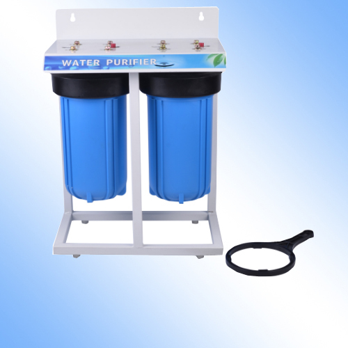 Whole house water filtration system