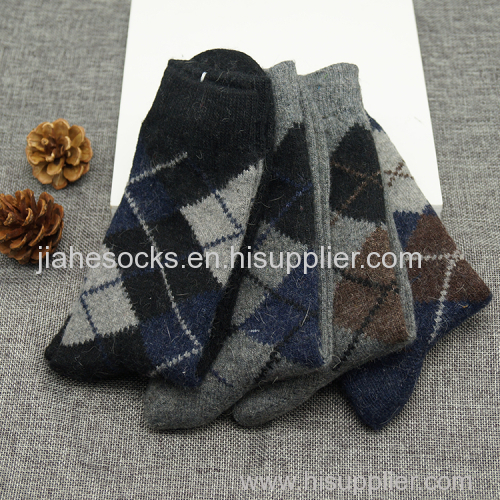 Fashion Design Rhombic Pattern Angora Wool Men Socks