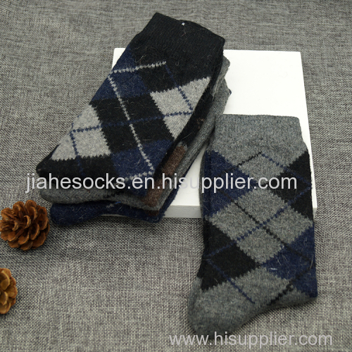 Fashion Design Rhombic Pattern Angora Wool Men Socks