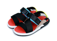 Fashion Summer Men Beach Shoes with Magic