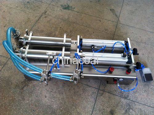 Double Heads Piston Liquid Filling Machine liquid filling machine double heads liquid filling machine