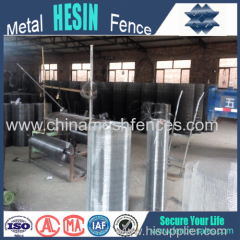 HOT-DIPPED GALVANZIED WELDED WIRE MESH IN ROLLS