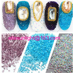 Micro zircon nail art