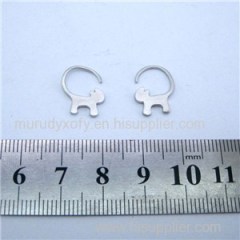 Vintage Long Tail Cat Silver Studs SSE048