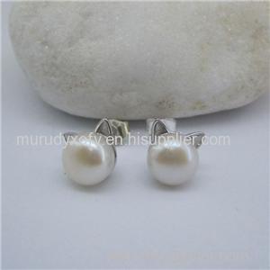 Natural Pearl Cat Silver Studs SSE042