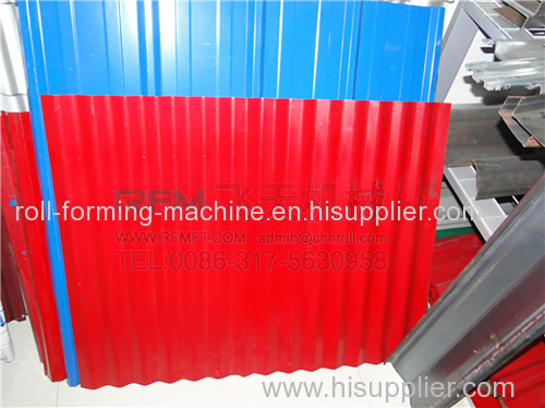 Automatic corrugated root sheet roll forming machine