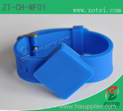 RFID square silicone wristband tag Product model: ZT-CH-WF01