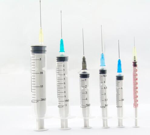 Disposable medical sterile 3 parts syringes