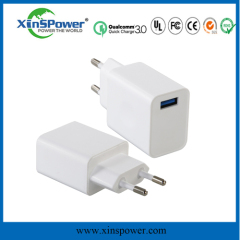 shenzhen xinspower Squared shape hot sales safe high quality us plug QC3.0 safe and quick usb charger